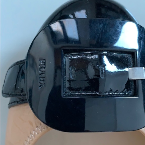 PRADA authentic - Picture 2 of 8